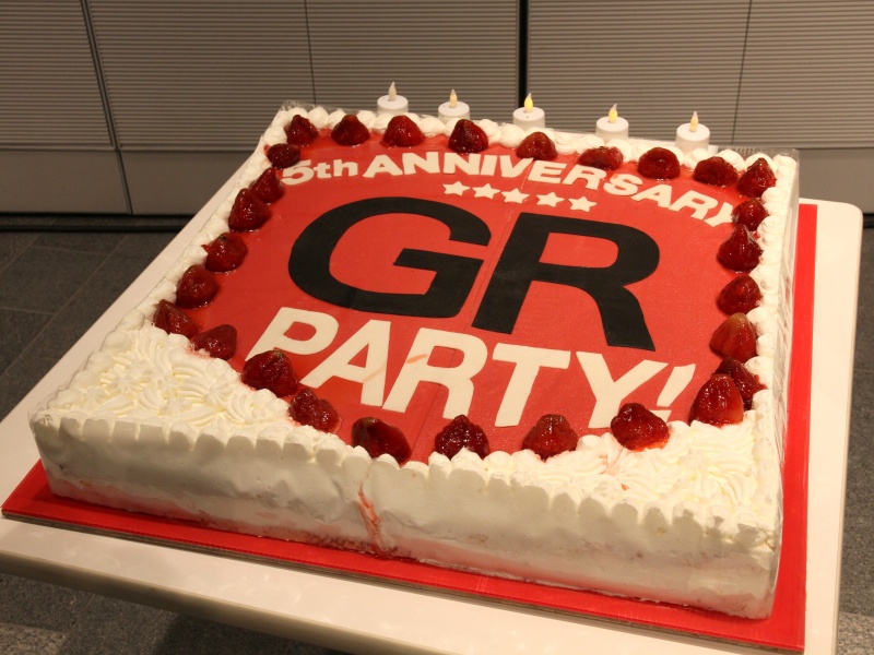 <b>ケーキはイベント終了まで展示。自由に撮影できた</b>