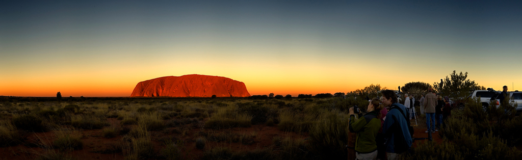 <b>クライマックス/Sunset at Ululu（SP）(c)難波毅</b>