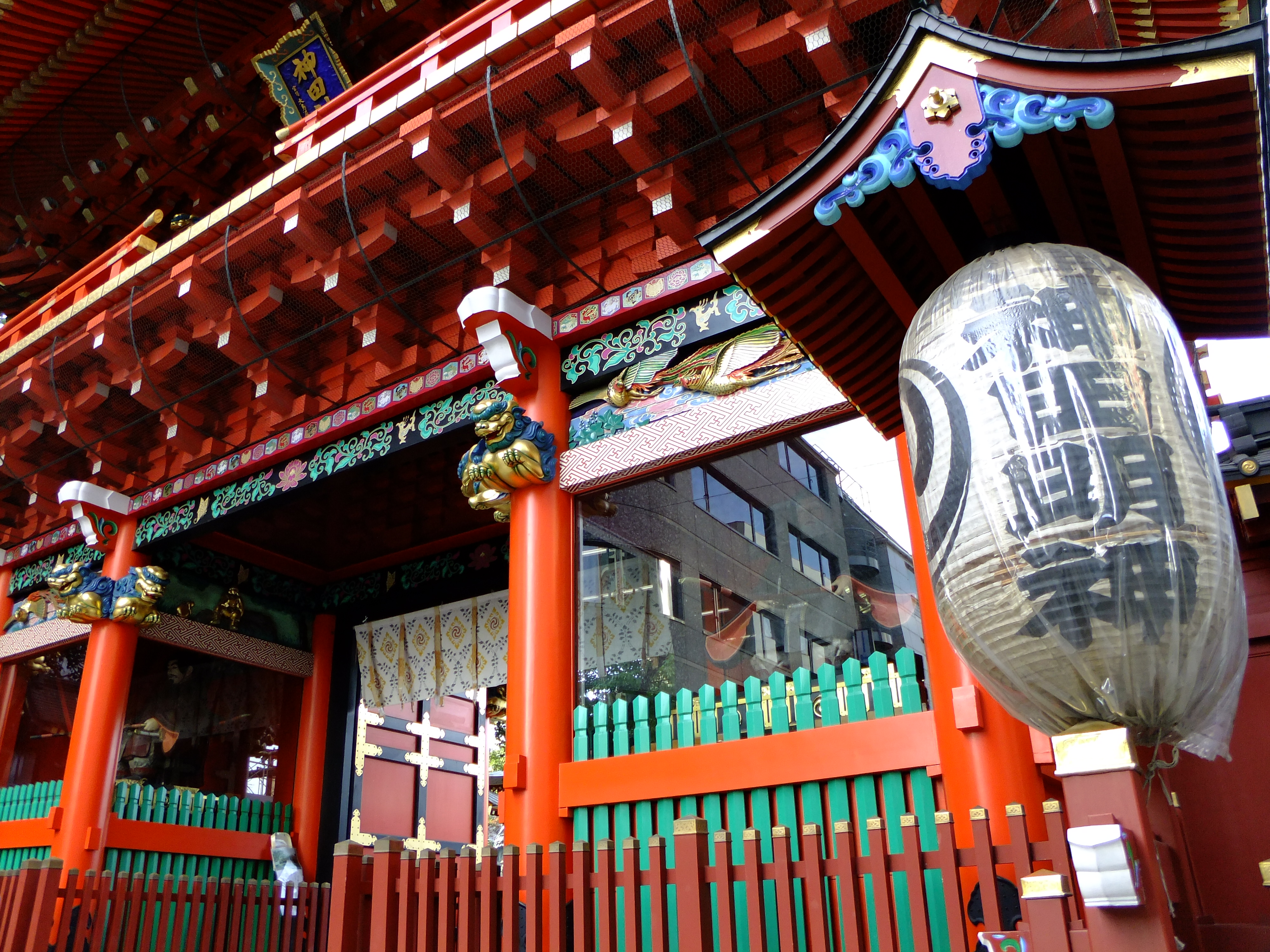 <b>フィルムシミュレーション：Velvia/ビビッド<br>FinePix F300EXR / 約4.3MB / 4,000×3,000 / 1/30秒 / F3.8 / 0EV / ISO100 / WB:オート / 5.7mm</b>