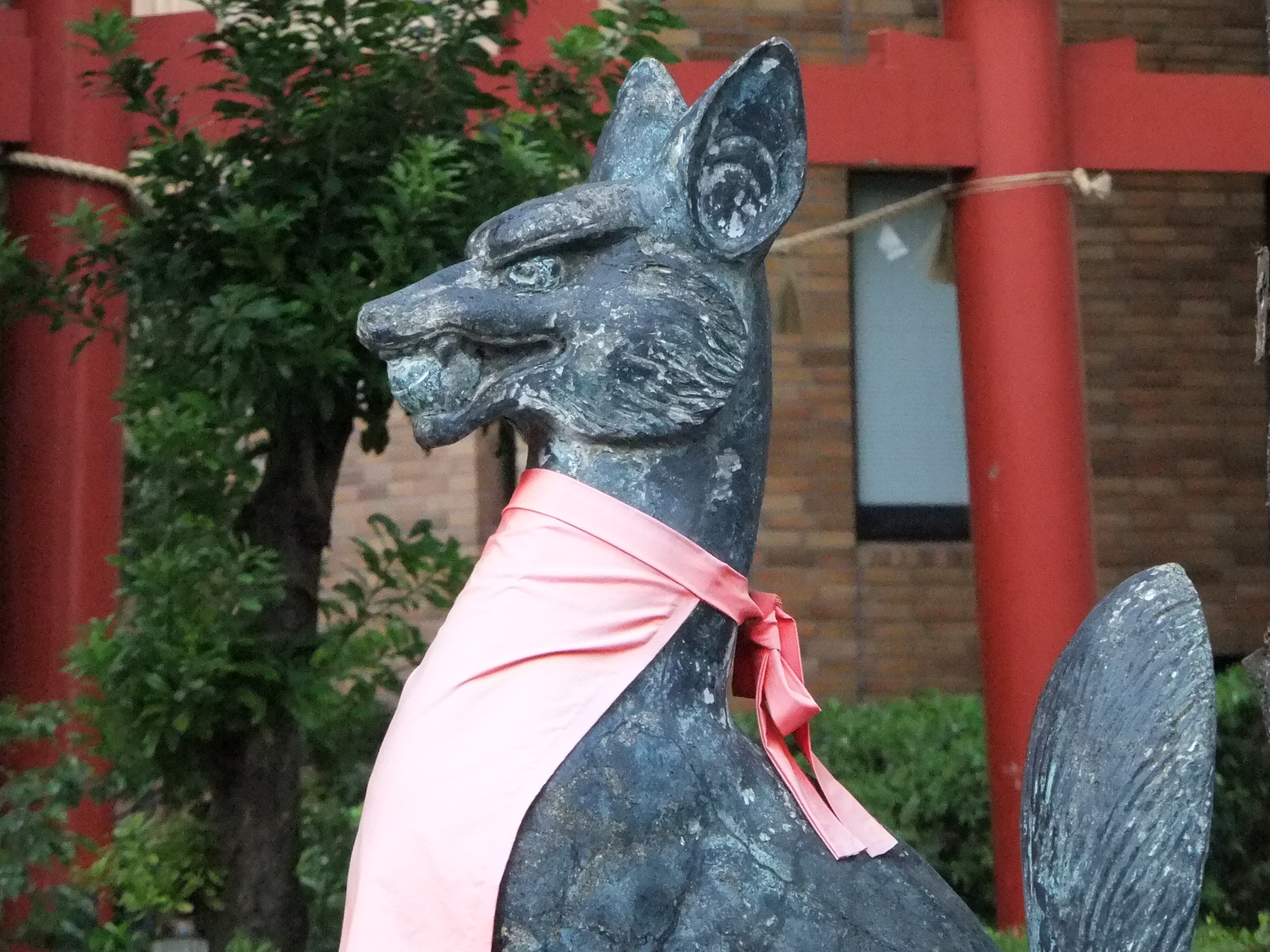 <b>ぼかしコントロールOFF<br>FinePix F300EXR / 約2.5MB / 2816x2112 / 1/50秒 / F6.1 / -0.3EV / ISO800 / WB:オート / 41.7mm</b>