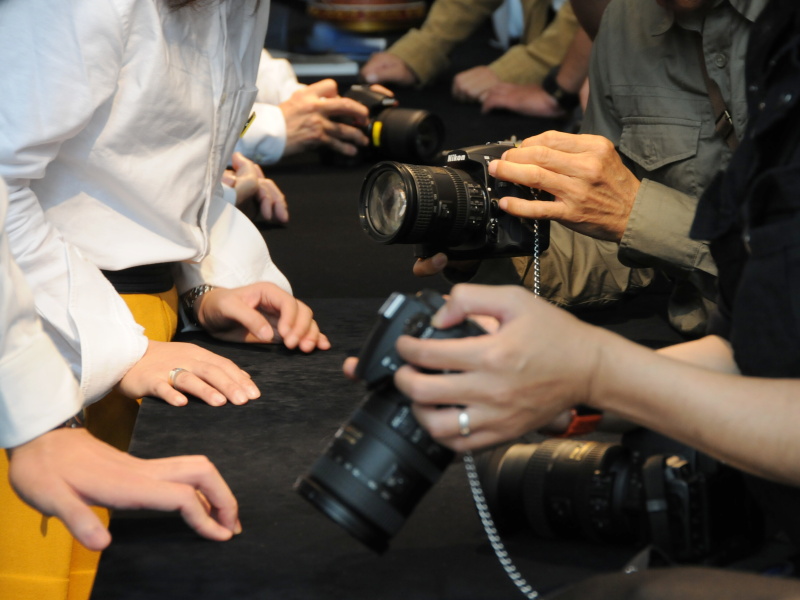 <b>常に順番待ちの列が出来ており、来場者の高い関心が伺えた</b>