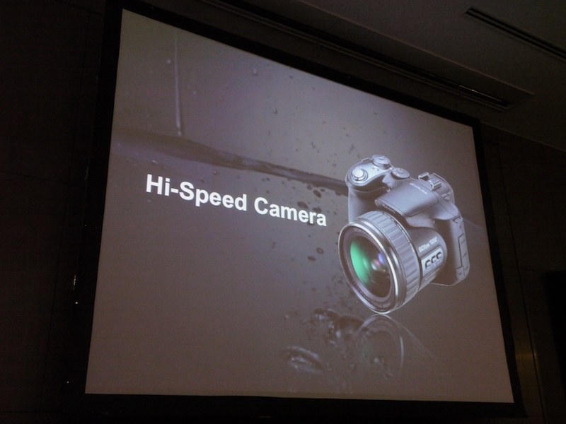 <b>こちらはHIGH SPEED EXILM初のEX-F1。最初はEXILIM PROの一員だった</b>