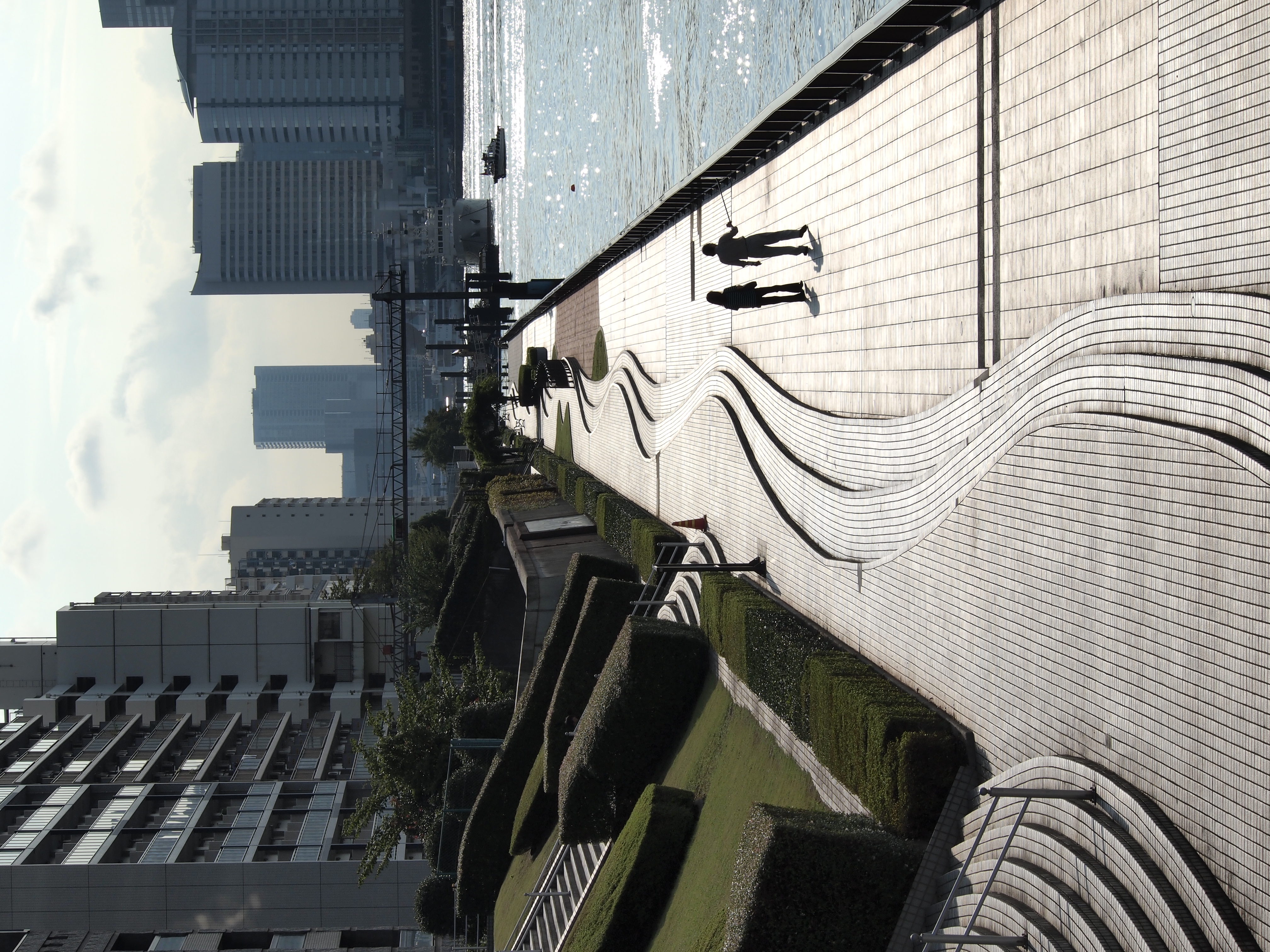 <b>E-PL1 / M.ZUIKO DIGITAL ED 40-150mm F4-5.6 / 約8.4MB / 3,024×4,032 / 1/400秒 / F11 / 0EV / ISO100 / WB:晴天 / 53mm</b>