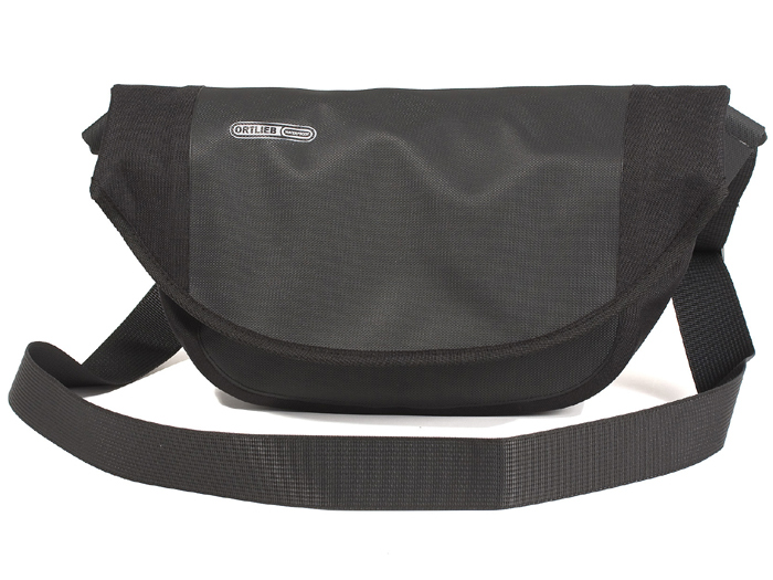 <b>ブラックリブ（K8001GP）</b>