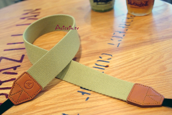 <b>4カラー/グリーン（1,995円）</b>