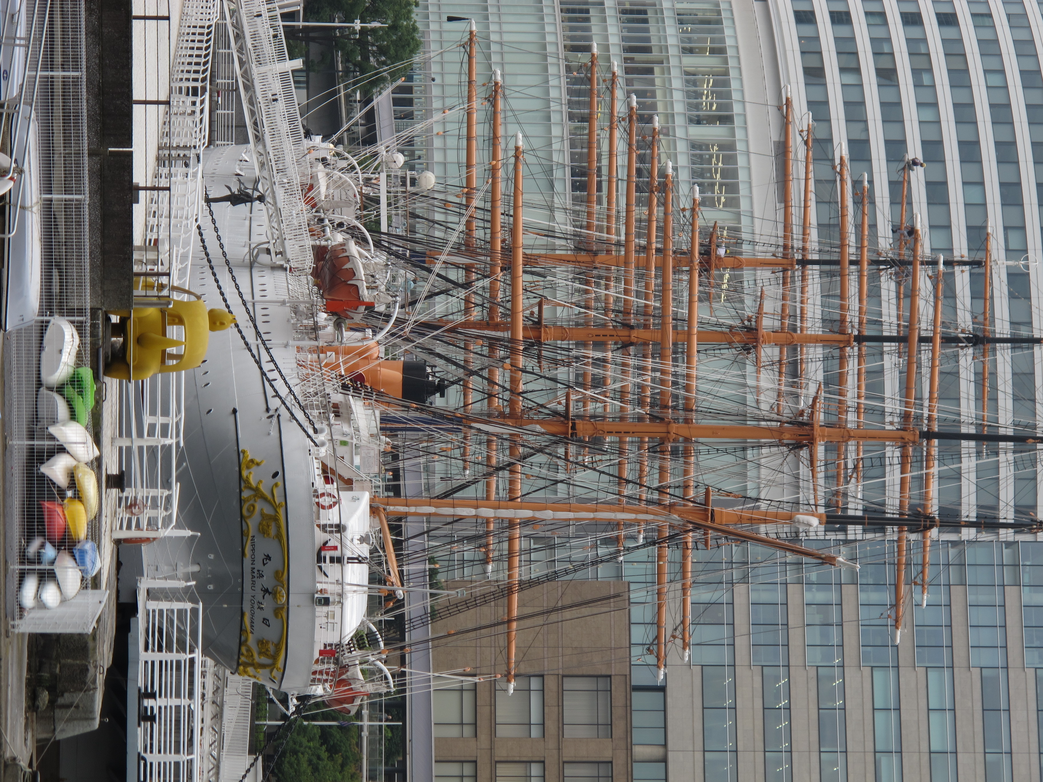 <b>PowerShot G12 / 約3.1MB / 2,736×3,648 / 1/160秒 / F4.5 / -0.3EV / ISO80 / WB:オート / 30.5mm</b>