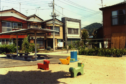 <b>(c)尾仲浩二</b>