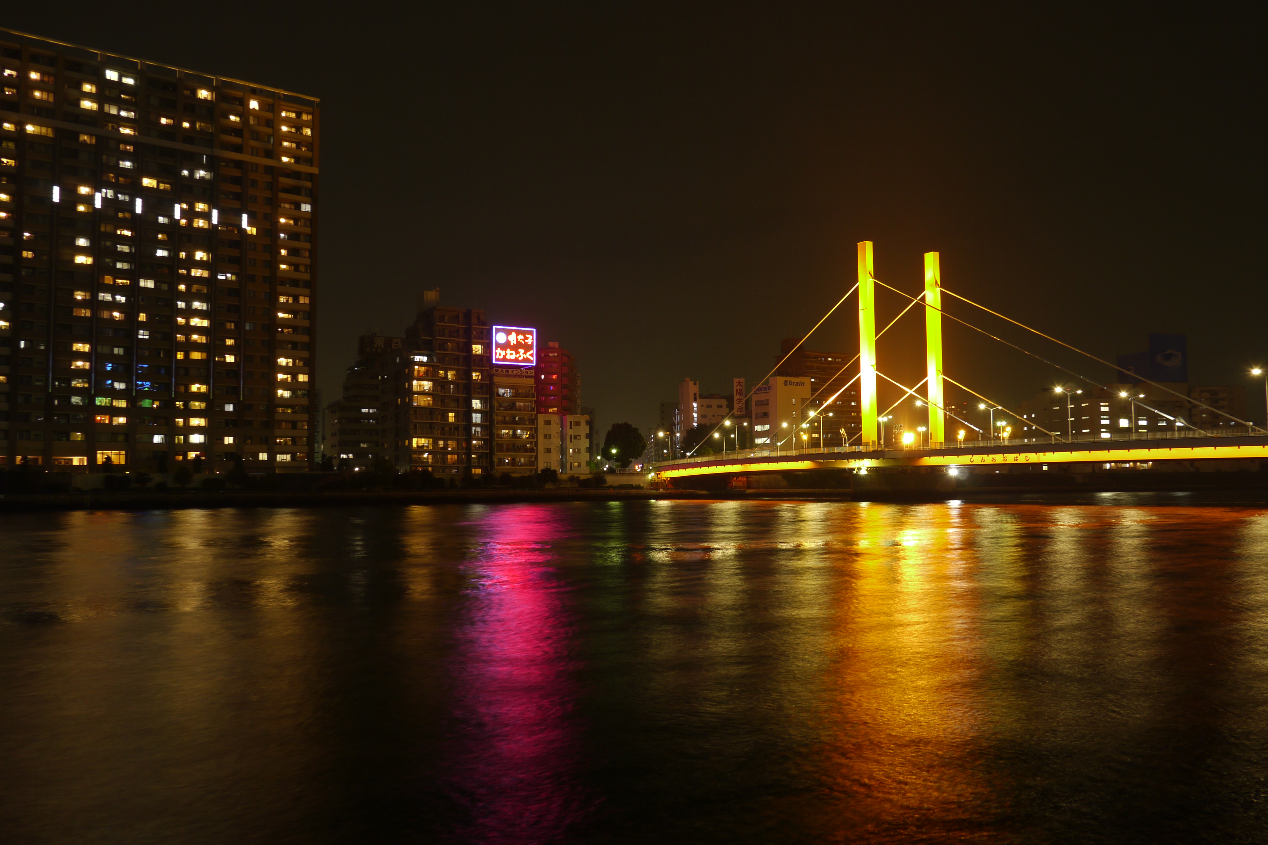 <b>DMC-GH1 / LUMIX G 14mm F2.5 ASPH. / 約4.9MB / 4,128×2,752 / 1.6秒 / F5.6 / -1.0EV / ISO100 / WB:晴天 / 14mm</b>