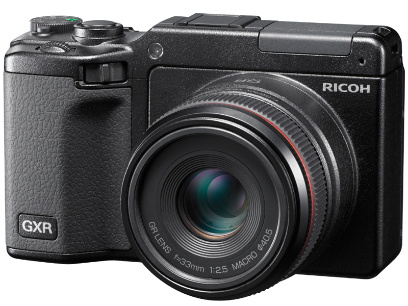 <b>GXR（カメラユニットGR LENS A12 50mm F2.5 MACROを装着）</b>