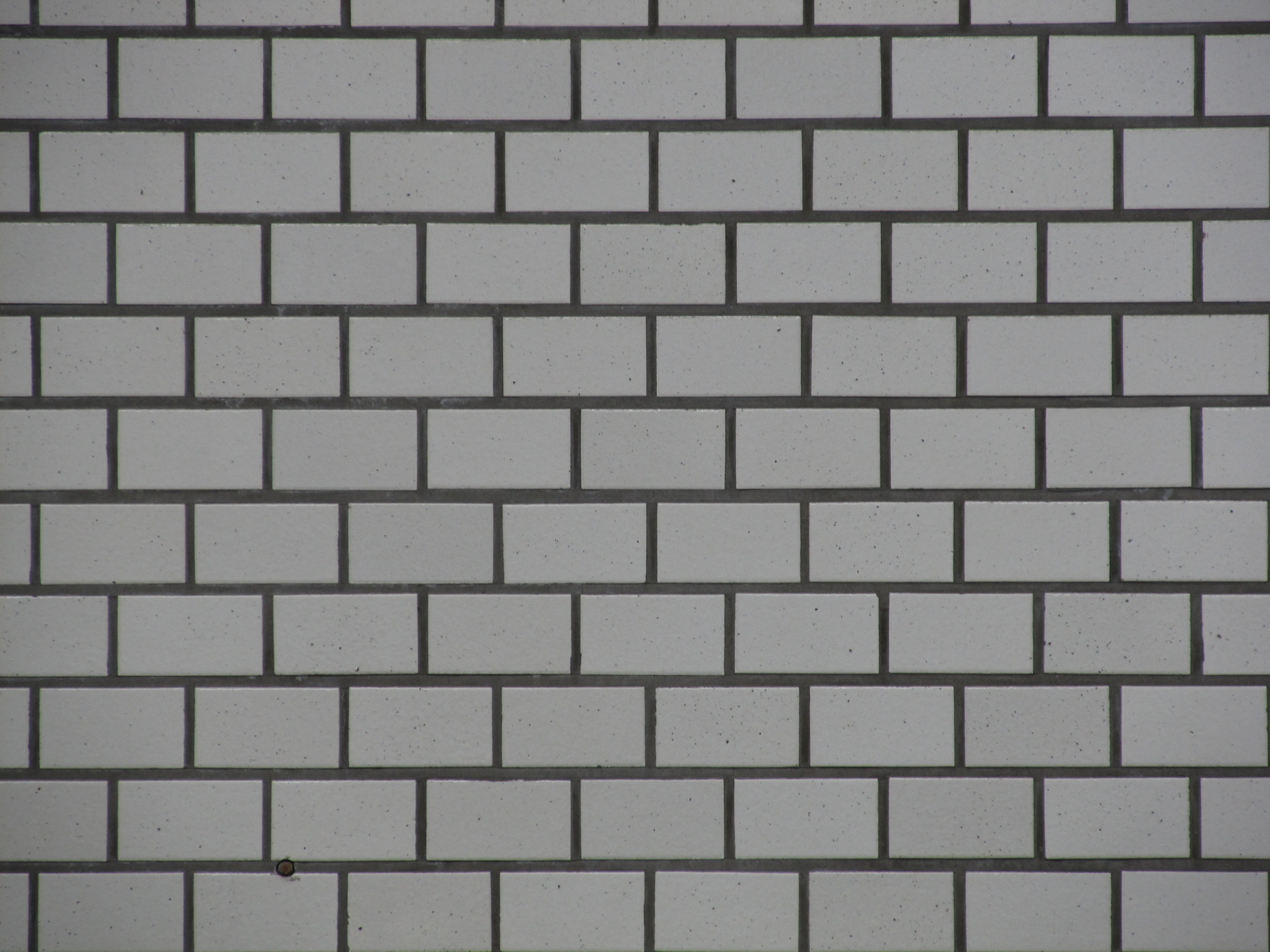 <b>望遠端<br>PowerShot SX130 IS / 約2.4MB / 4,000×3,000 / 1/10秒 / F5.6 / 0.0EV / ISO100 / WB:オート / 60mm</b>