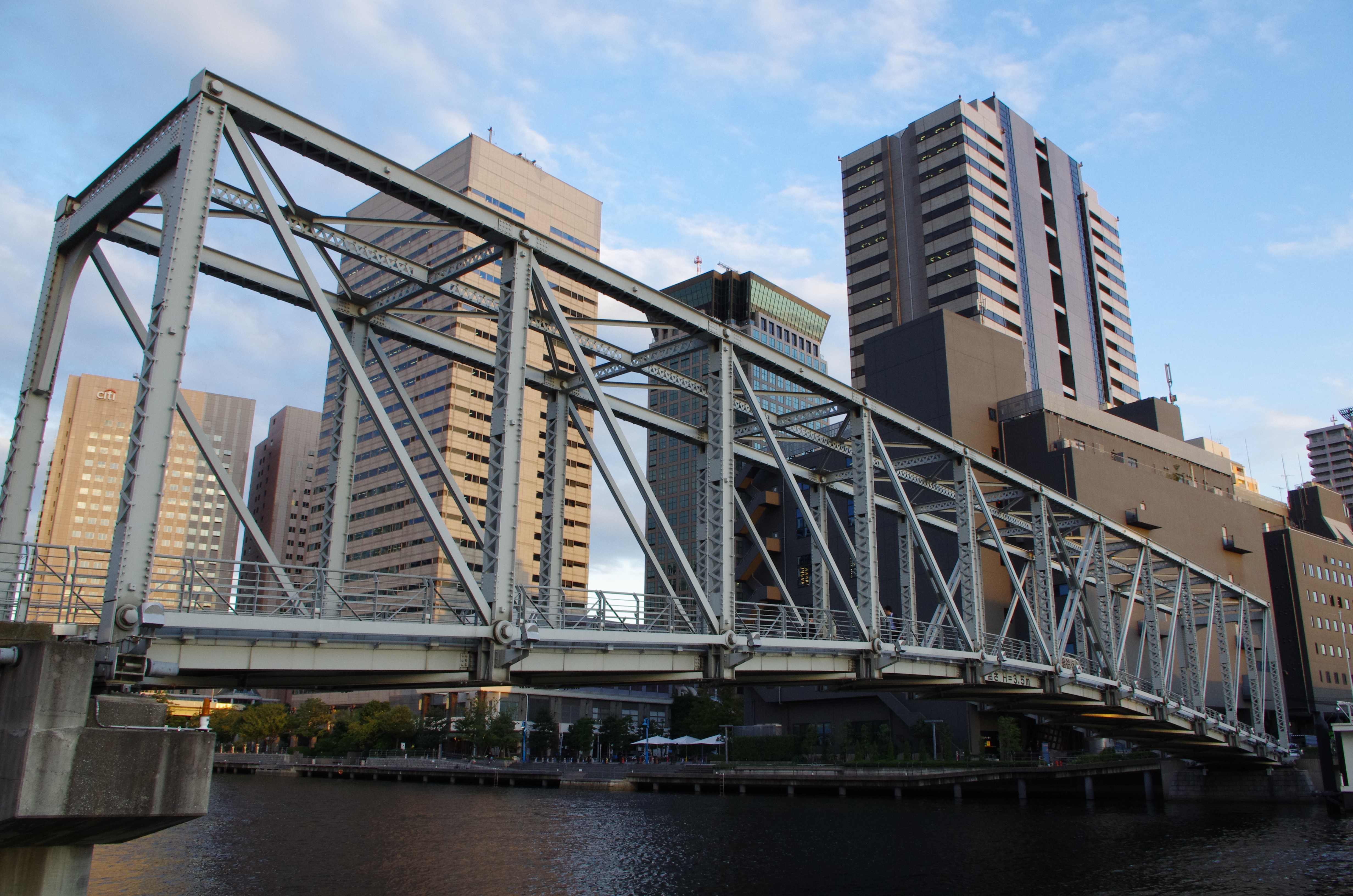 <b>高感度NR:オート / ISO800</b>