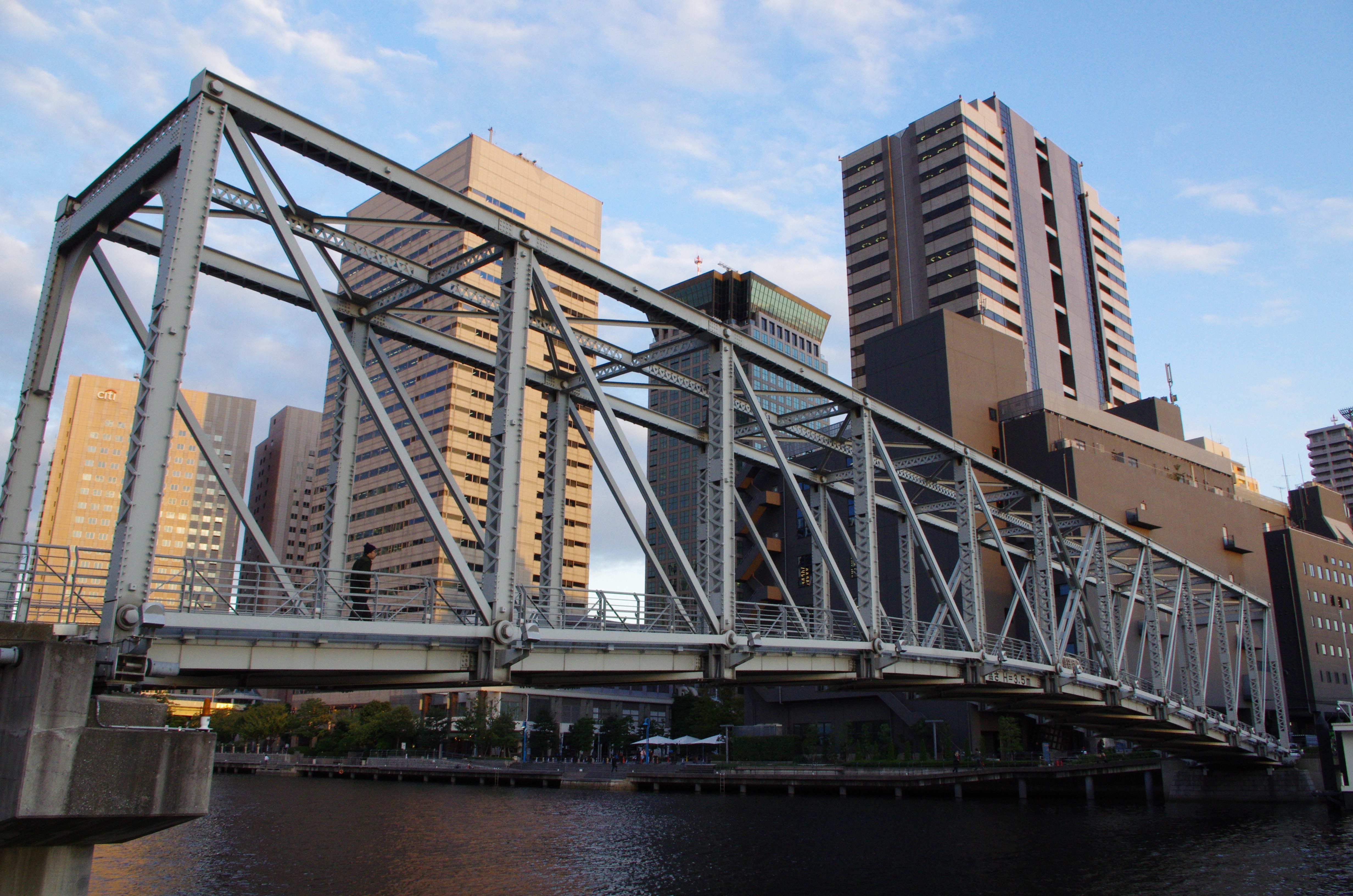 <b>高感度NR:OFF / ISO1600</b>