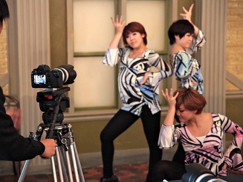 <b>EOS 5D Mark IIで動画撮影のデモを行なっていた</b>