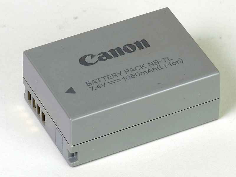 <b>バッテリーは「PowerShot G12」などと共通の「NB-7L」</b>
