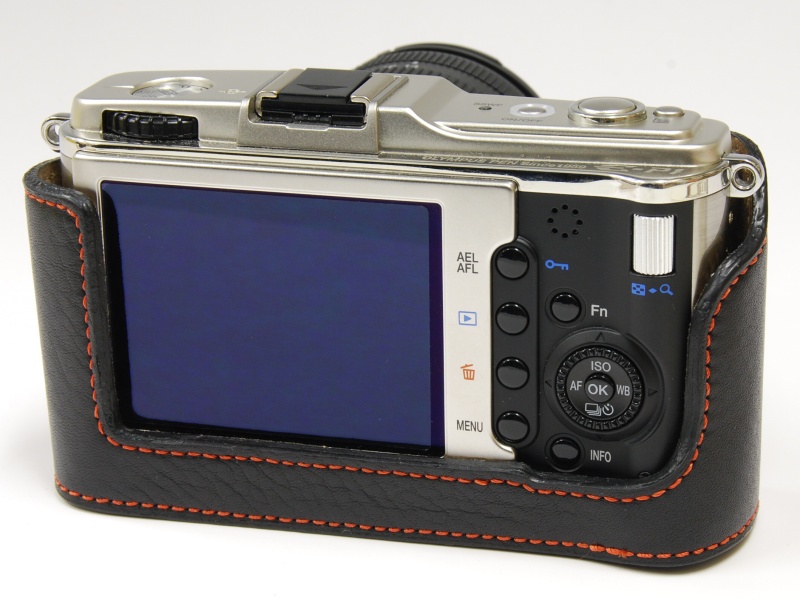 <b>ブラックの装着例</b>