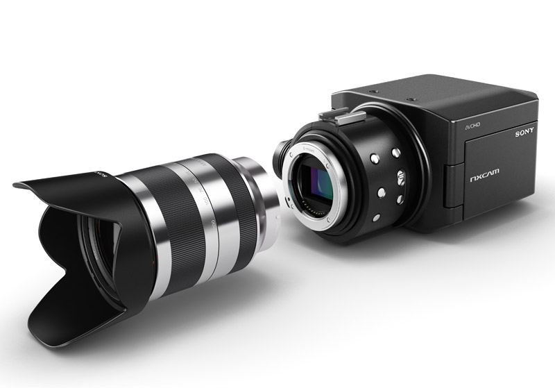 <b>Eマウントレンズを装着可能</b>