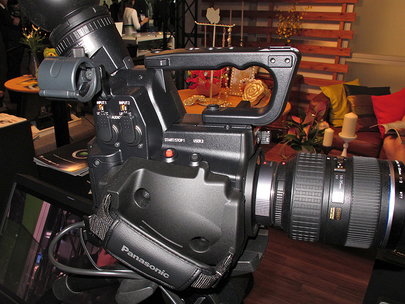 <b>グリップ側</b>