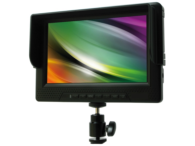 <b>HM-TLB7。アクセサリーシュー取り付け用のマウンターとサンシェードを装着したところ</b>