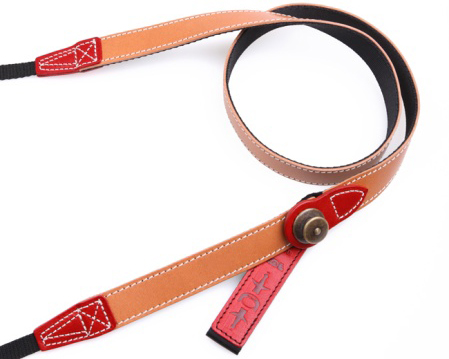 <b>ベージュ×レッド</b>