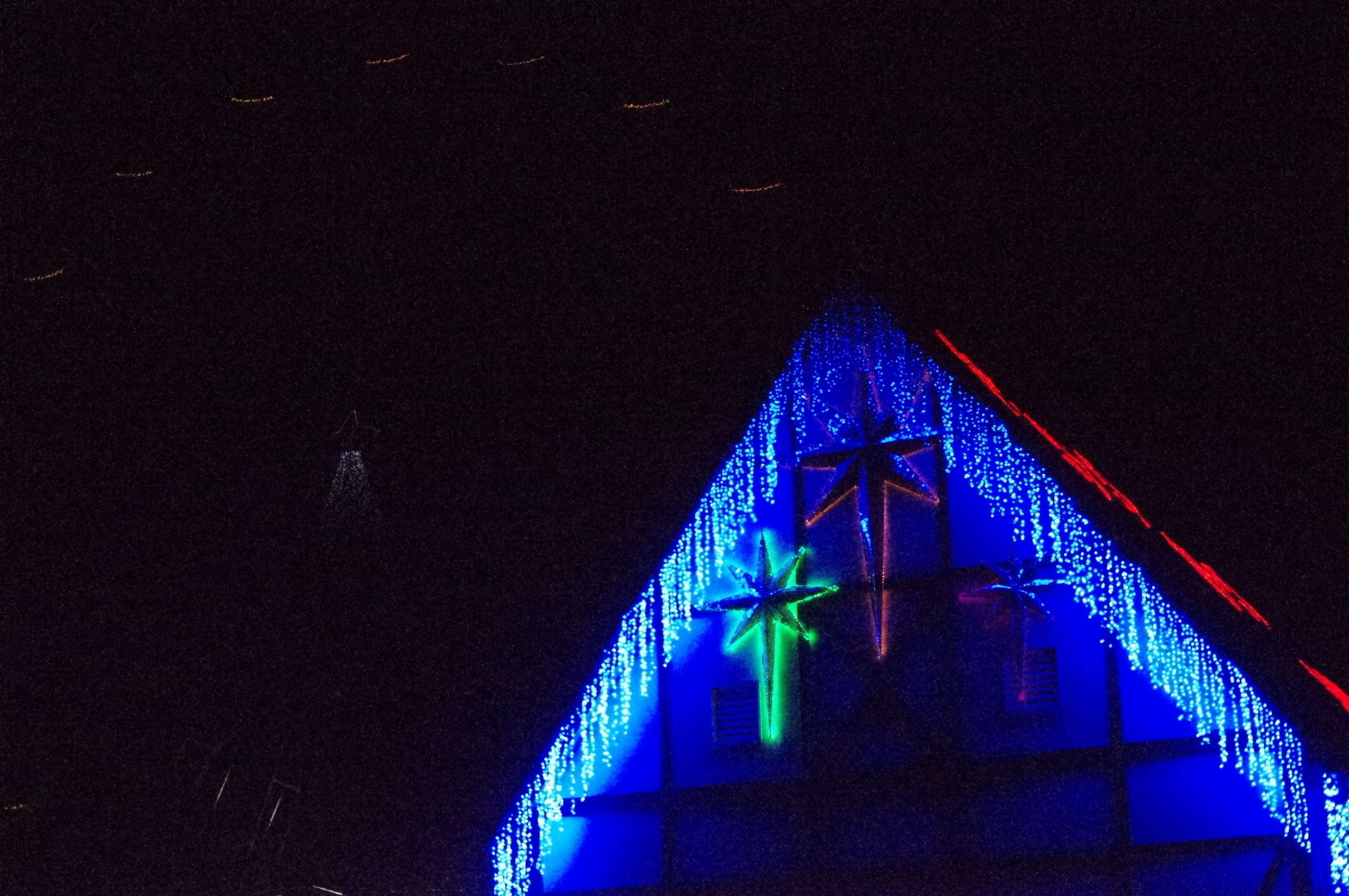 <b>ISO25600<br>K-r / DA 40mm F2.8 Limited / 約5.5MB / 4,288×2,848 / 1/2,500秒 / F2.8 / 0.0EV / WB:オート / 40mm</b>