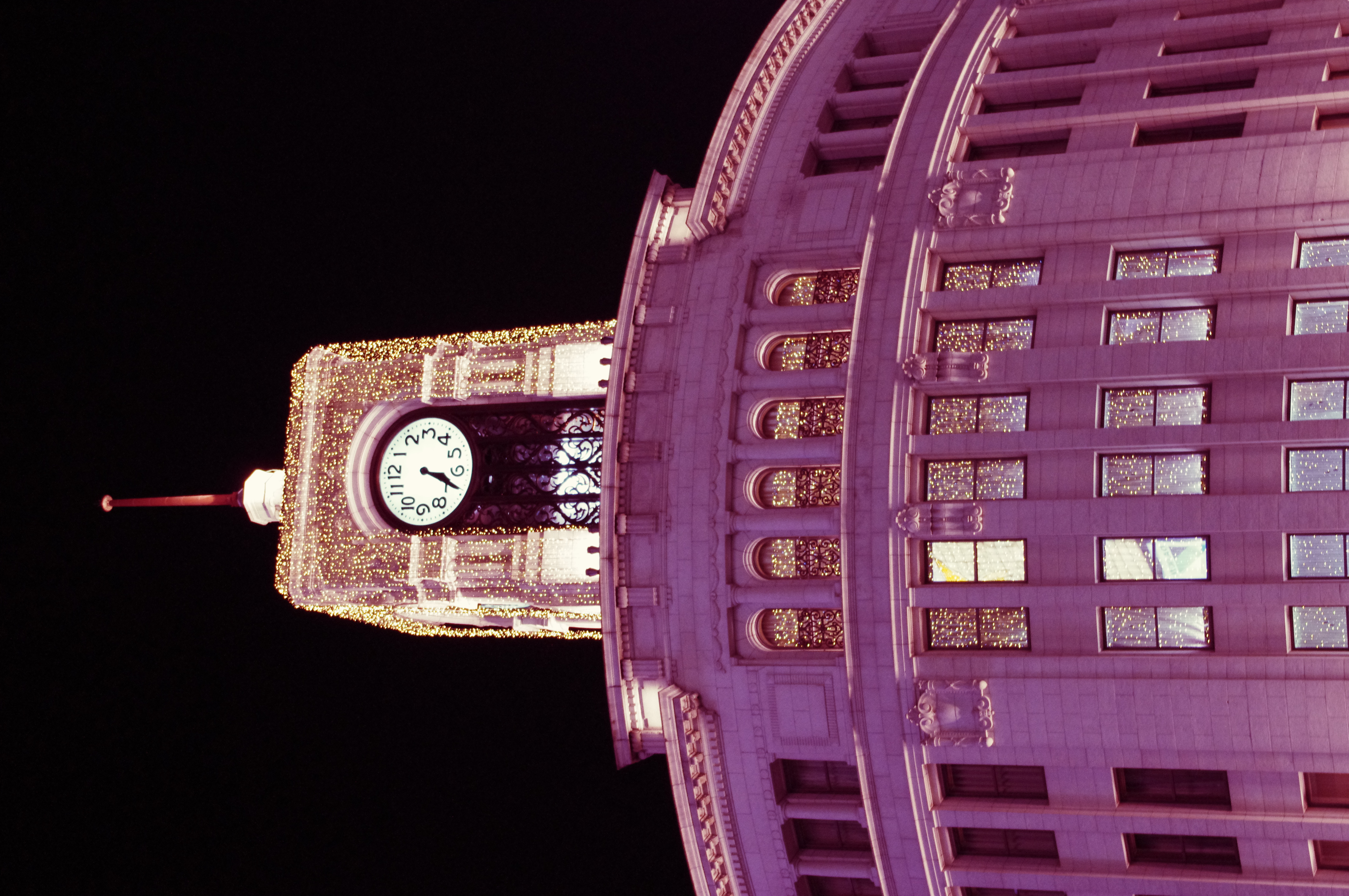 <b>クロスプロセス:プリセット3<br>K-r / DA 18-55mm F3.5-5.6 AL / 約5.3MB / 2,848×4,288 / 1/40秒 / F5.6 / 0.0EV / ISO1600 / WB:オート / 50mm</b>