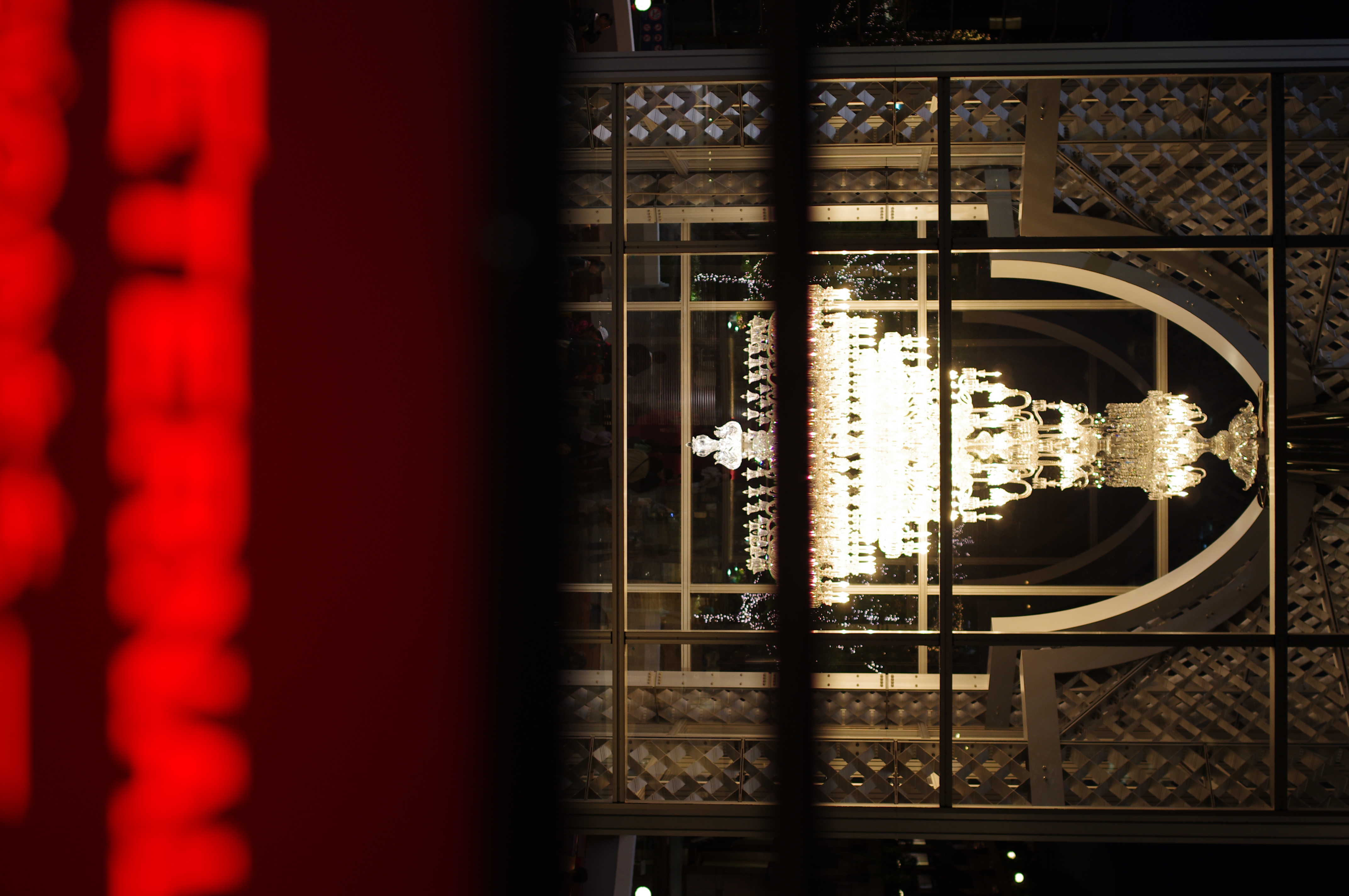 <b>K-r / DA 35mm F2.4 AL / 約5.0MB / 2,848×4,288 / 1/50秒 / F2.4 / 0.0EV / ISO200 / WB:オート / 35mm</b>