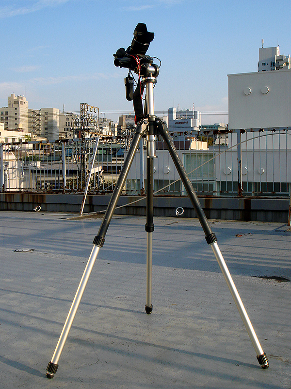 <b>丈夫な三脚を使うのもポイントだ</b>