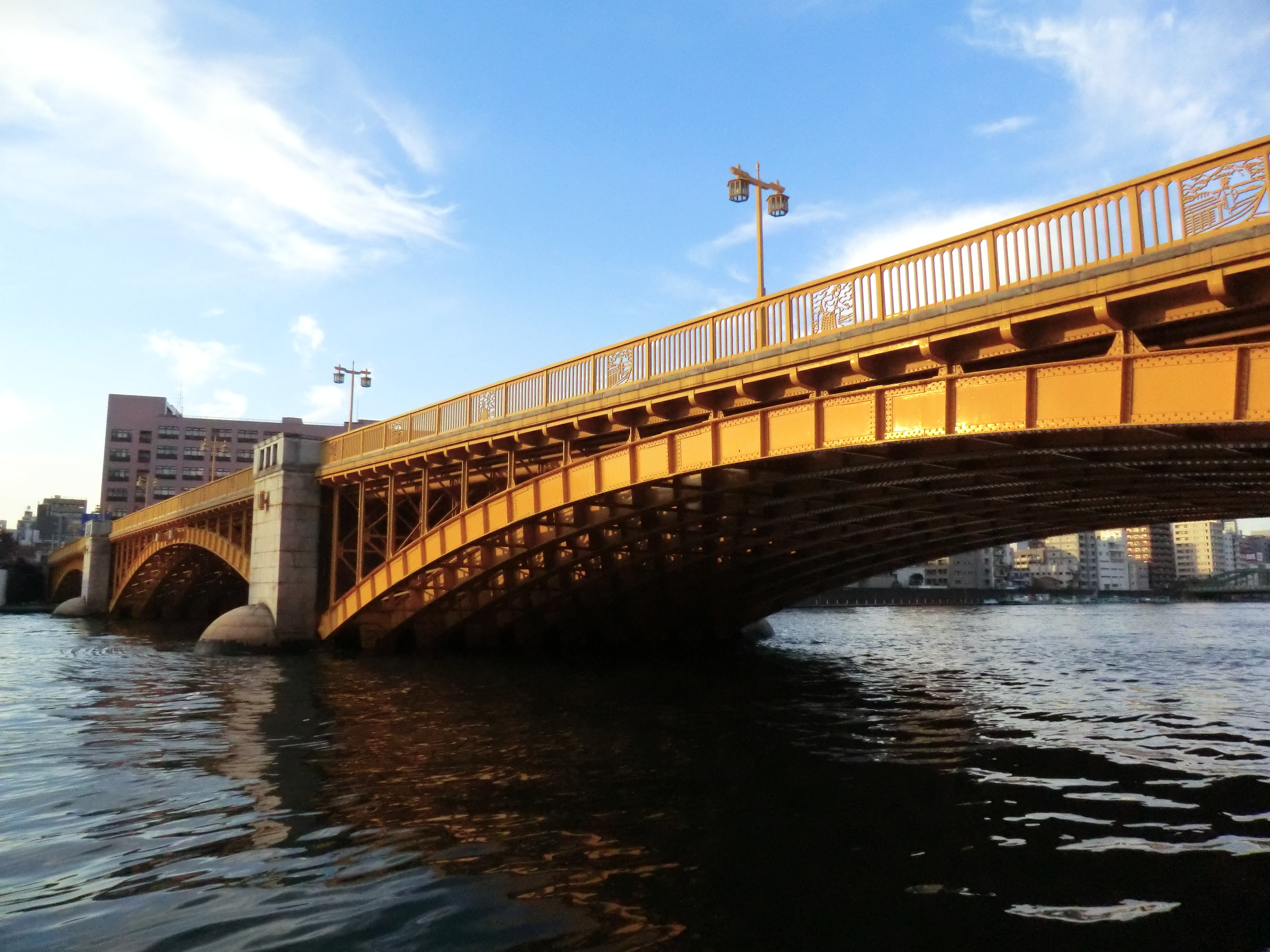 <b>ISO800<br>4,320×3,240 / 1/500秒 / F7.5 / 0.3EV / WB:太陽光 / 4.3mm（24mm相当）</b>