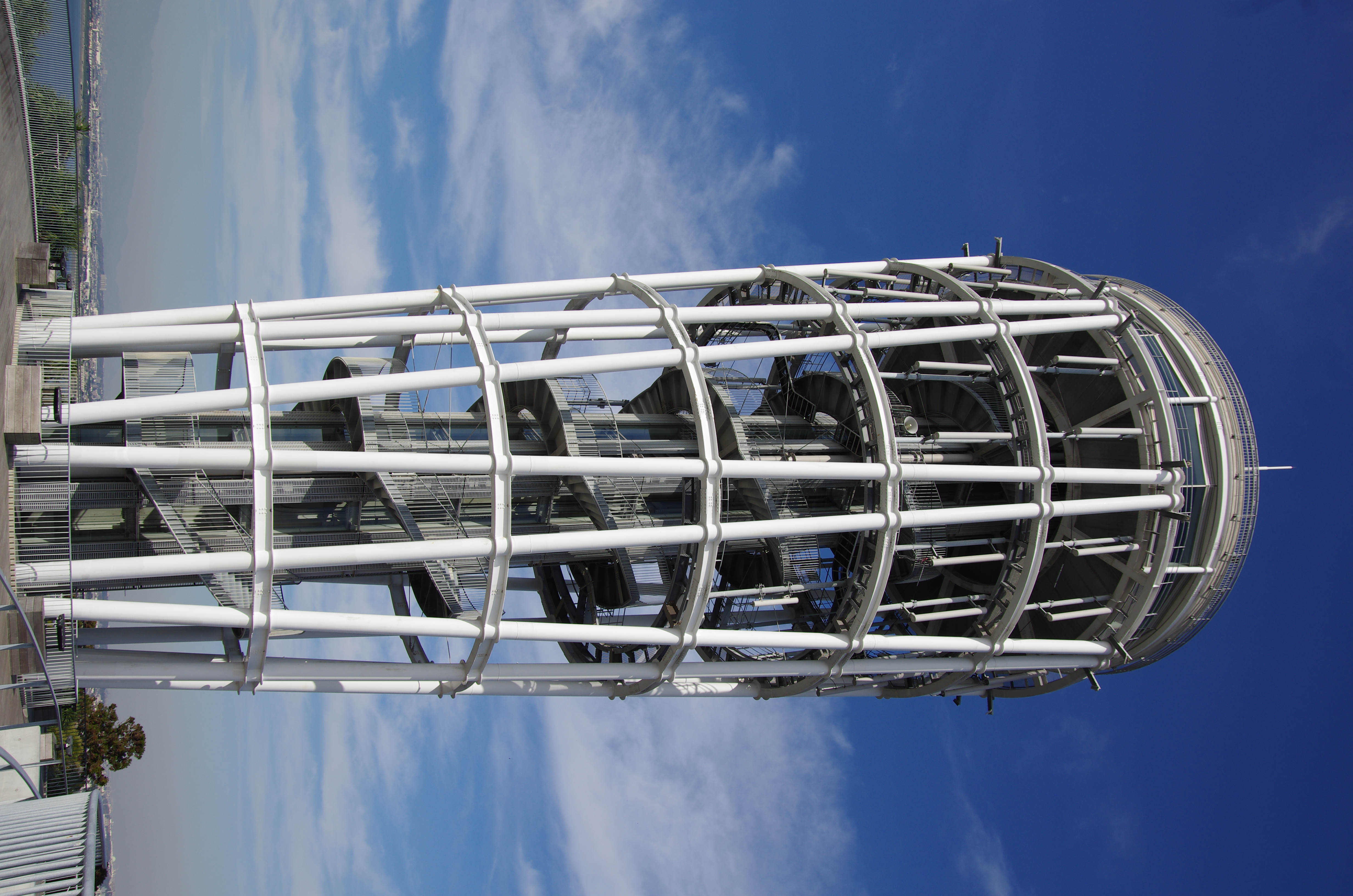 <b>K-5 / DA 18-135mm F3.5-5.6 ED AL [IF] DC WR / 約10.2MB / 3,264×4,928 / 1/320秒 / F9 / 0.0EV / ISO100 / WB:太陽光 / 18mm</b>