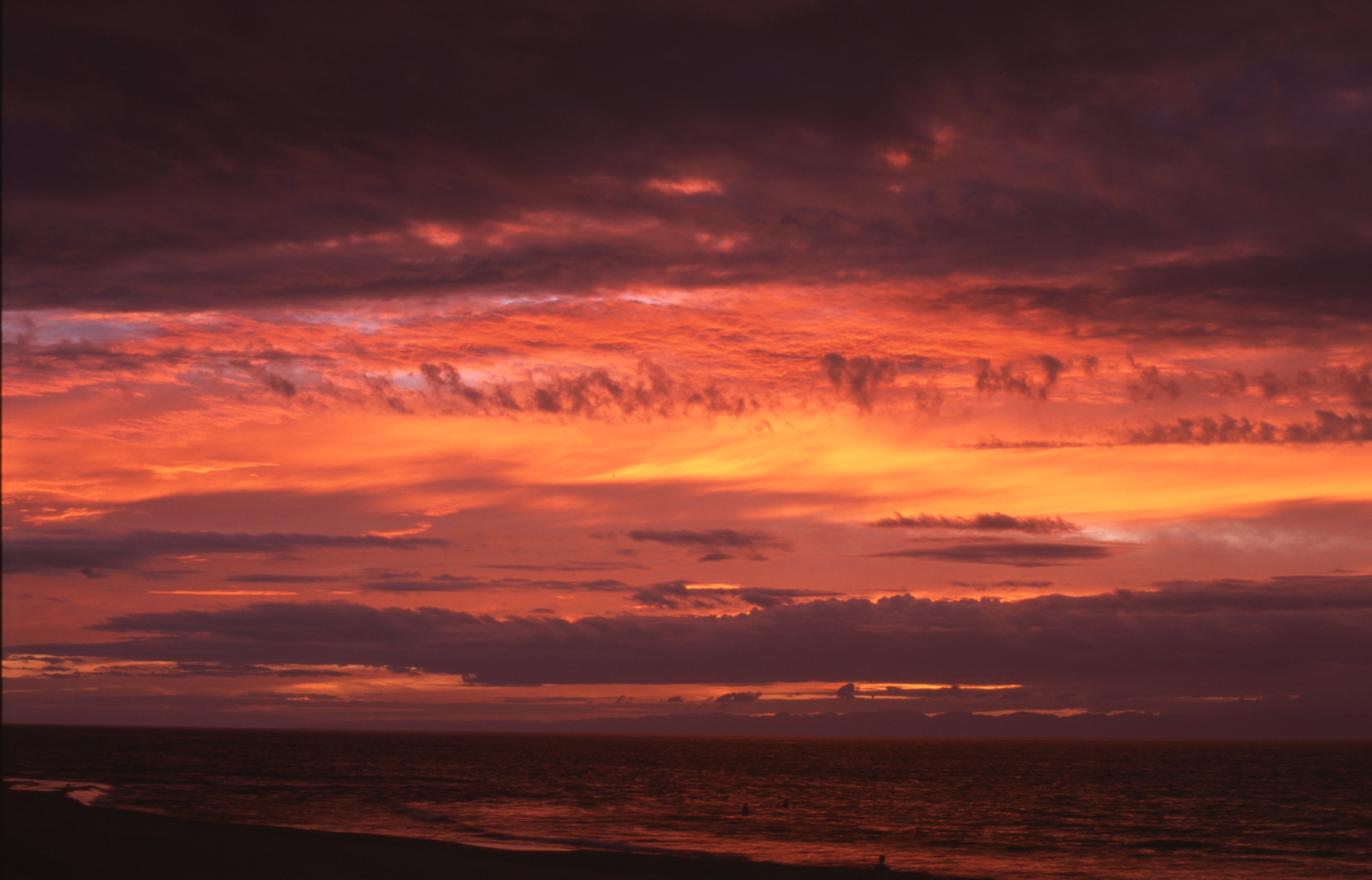 <b>GT-X970（リバーサル35mm）4,800dpi</b>