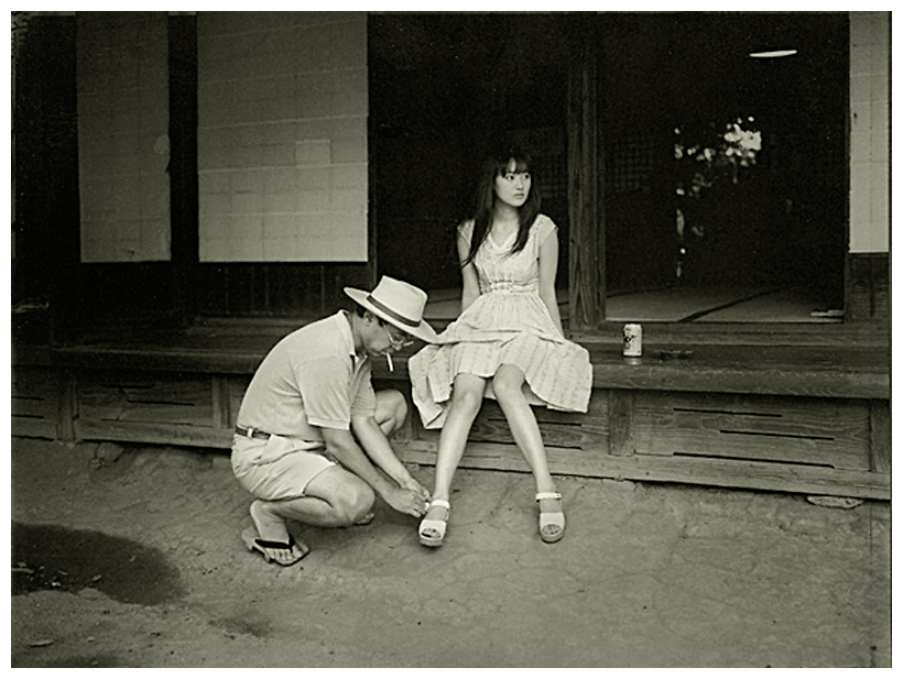 <b>「ZEGEN女衒」シリーズより1990年代 Photo by Alao Yokogi (c)</b>