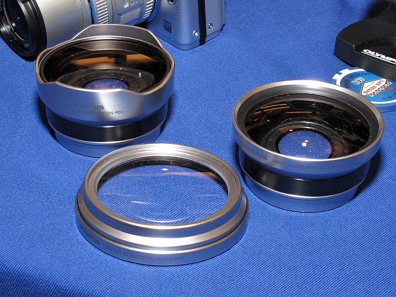 <b>FCON-37（左上）、WCON-37（右上）、MCON-58（中央下）</b>