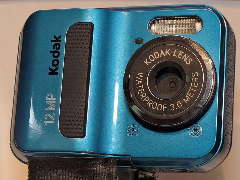 <b>EasyShare sport（ケース内展示）</b>