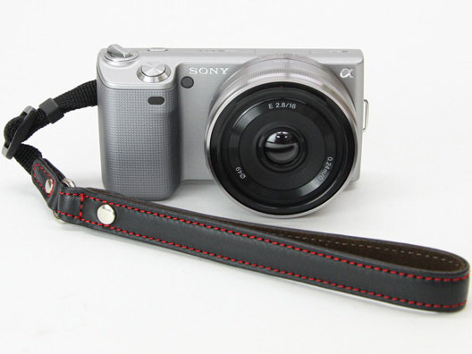 <b>ブラック/レッド</b>