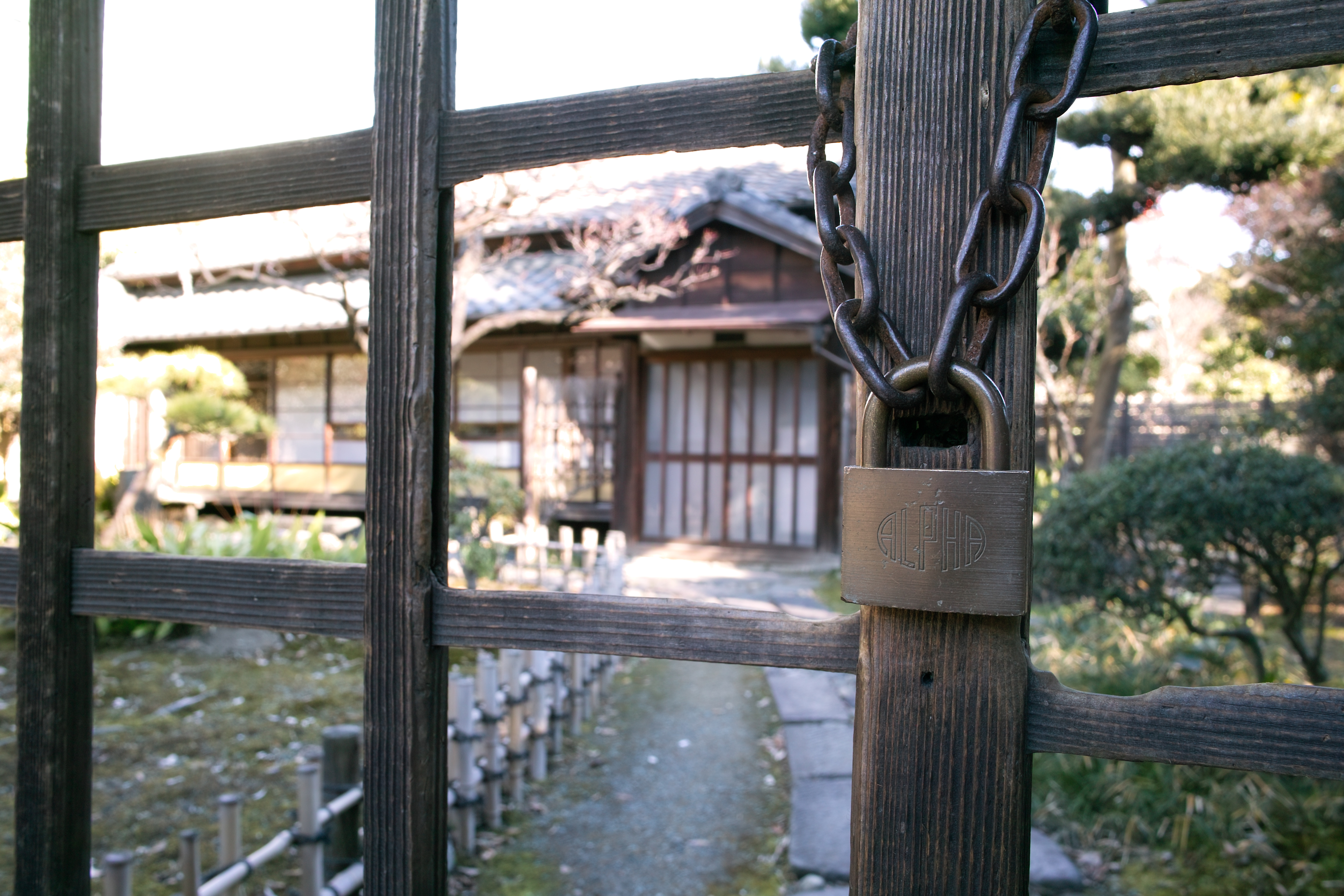 <b>DP1x / 1/8秒 / F8 / 0EV / ISO100</b>