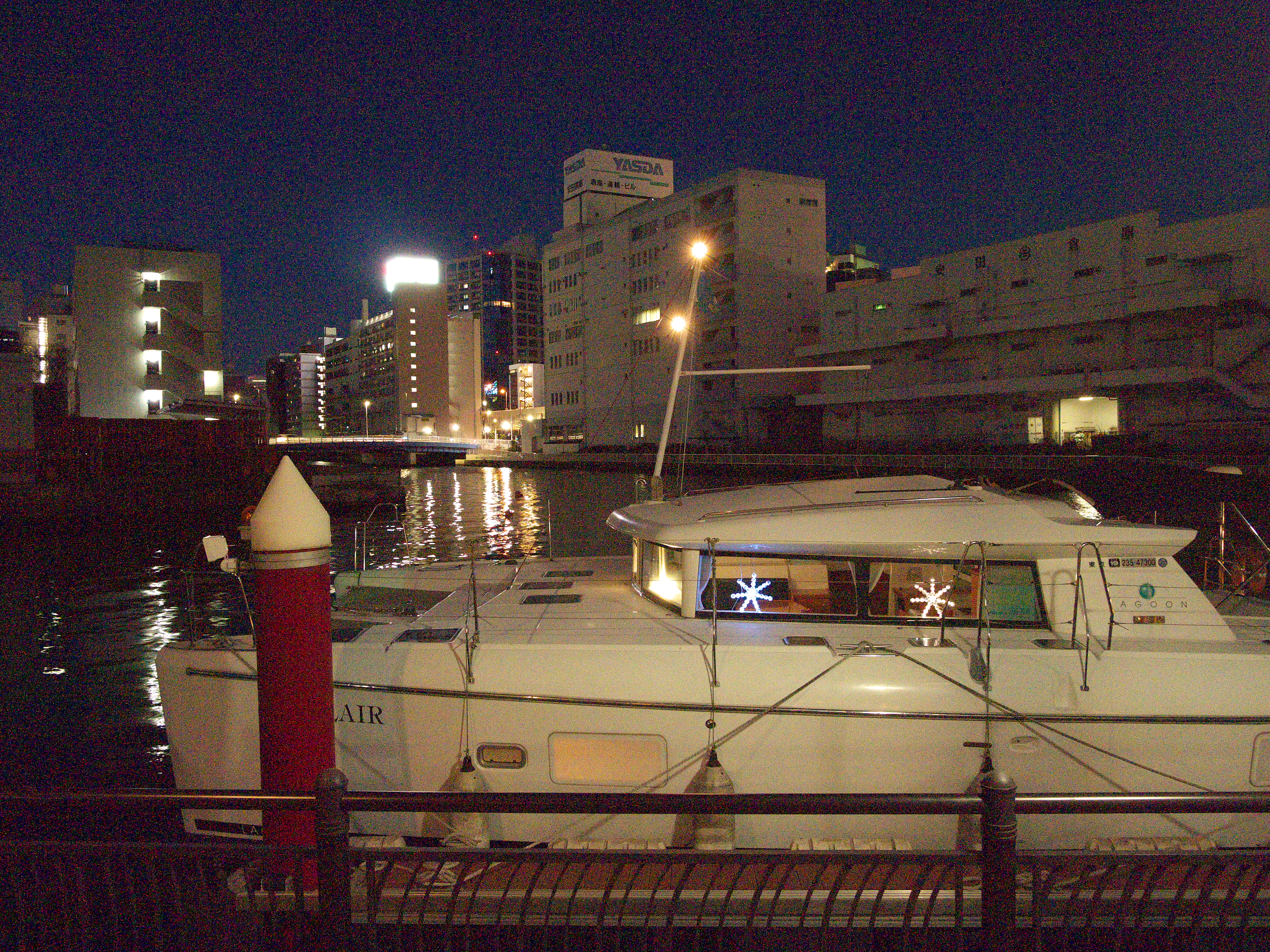 <b>DMC-GF2 / LUMIX G 14mm F2.5 ASPH. / 1/6秒 / F5.6 / 0EV / ISO3200</b>