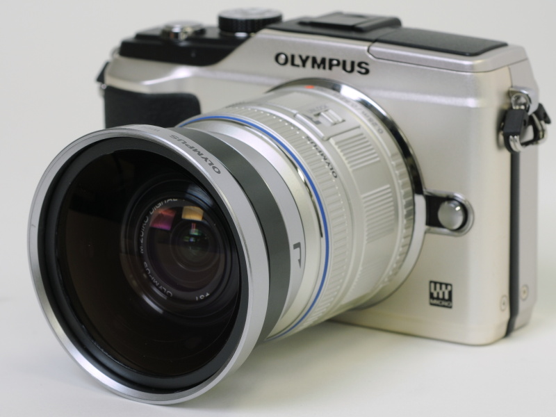 <b>ワイドコンバーター「WCON-P01」の装着例</b>