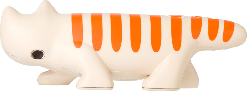 <b>NECONO DIGITAL CAMERA（ネコノデジタルカメラ）。「名前はまだにゃい」</b>