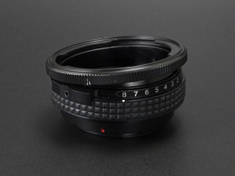 <b>ペンタコンシックス-EOSティルトアダプターは、EOSユーザーにはおなじみの製品だ</b>