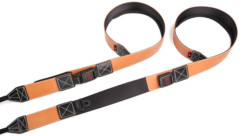 <b>ベージュ×ブラック×ホワイト</b>