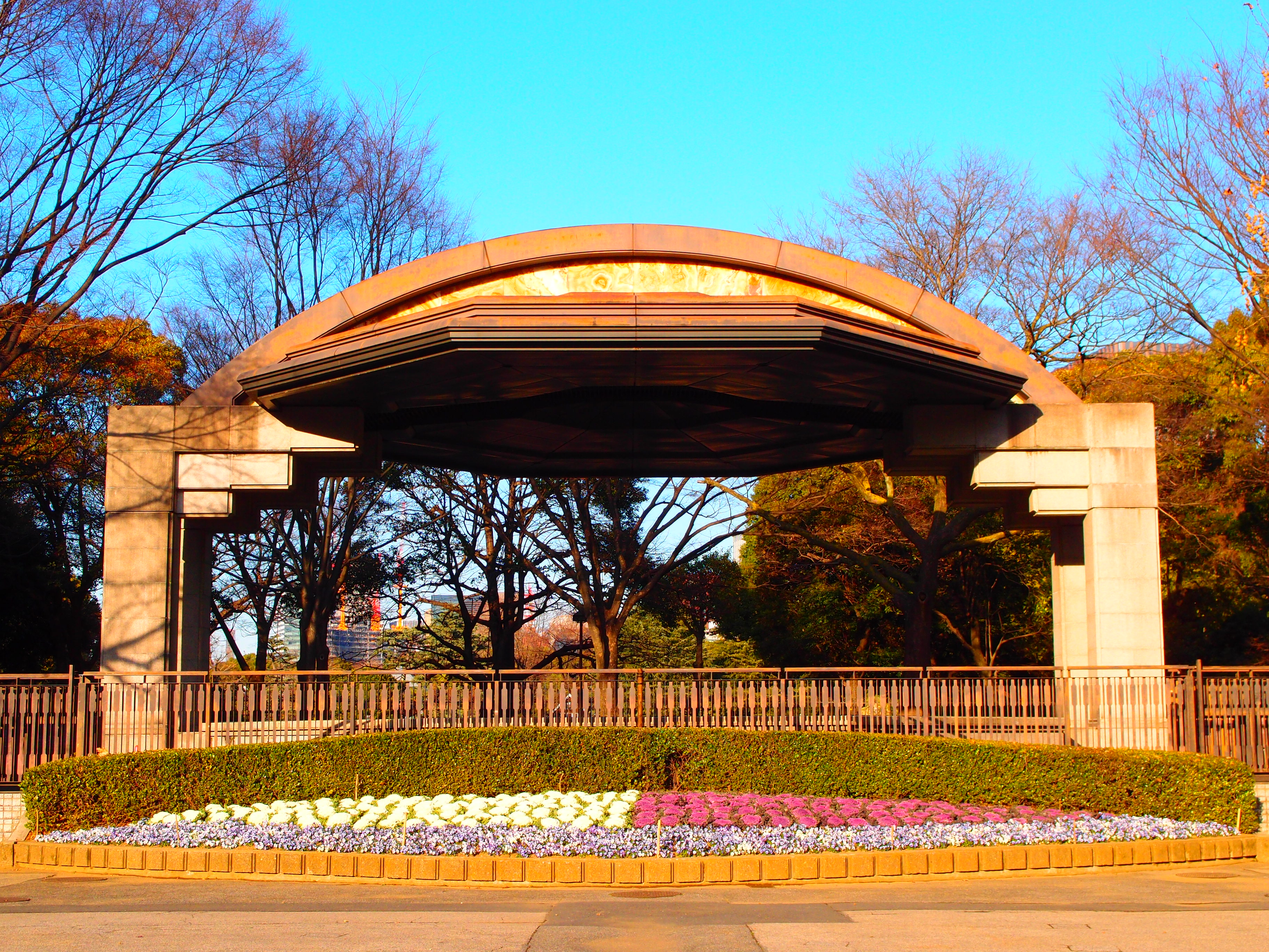 <b>アートフィルター:ポップアート<br>XZ-1 / 3,648×2,736 / 1/640秒 / F3.5 / -0.7EV / ISO100 / WB:オート / 9.87mm（46mm相当）</b>