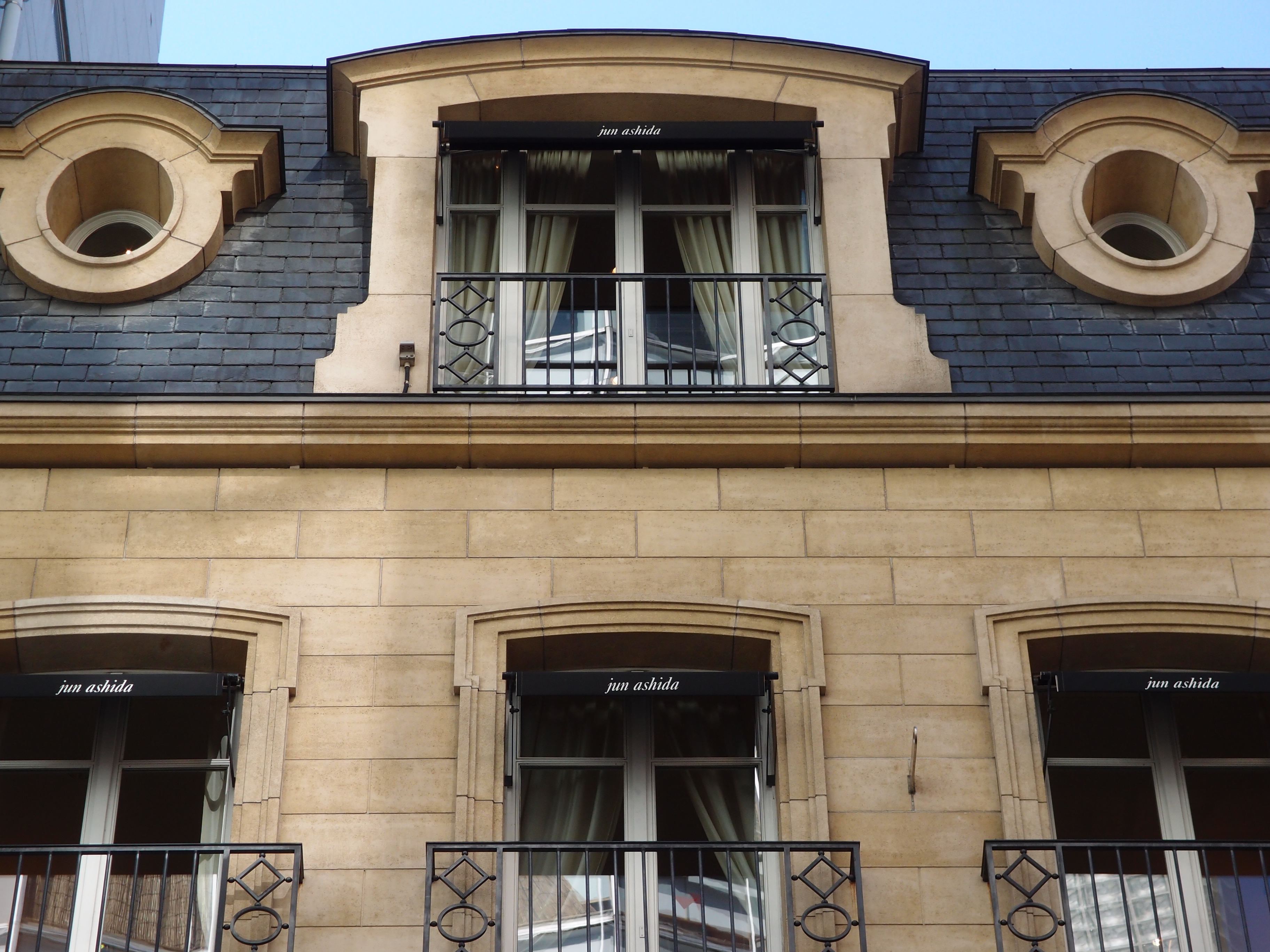 <b>比較作例以外はオートホワイトバランスで撮ったが、普通に撮っている分には大外しはなさそうな感じ。わりと安心して使える<br>XZ-1 / 3,648×2,736 / プログラムAE / 1/500秒 / F3.5 / 0EV / ISO100 / WB:オート / 24mm（112mm相当）</b>