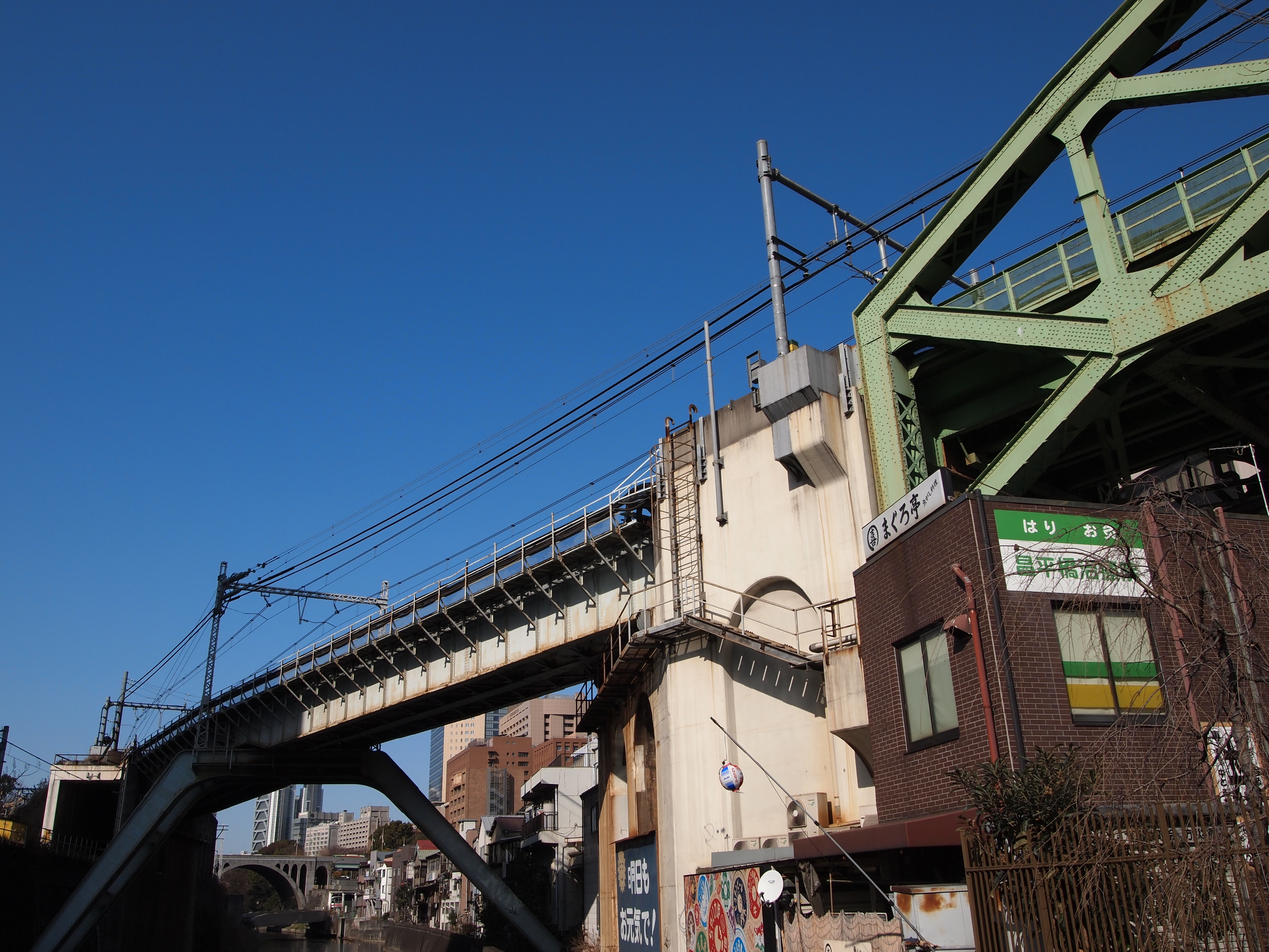 <b>ピクチャーモード:i-FINISH<br>E-PL2 / M.ZUIKO DIGITAL 14-42mm F3.5-5.6 II / 4,032×3,024 / 1/1,250秒 / F7.1 / -0.3EV / ISO200 / WB:太陽光 / 14mm</b>