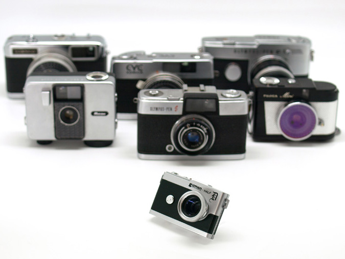 <b>「高度成長期に一世を風靡したハーフカメラをデジカメで復活させました」（同社）</b>