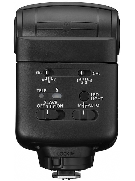 <b>スピードライト320EX</b>