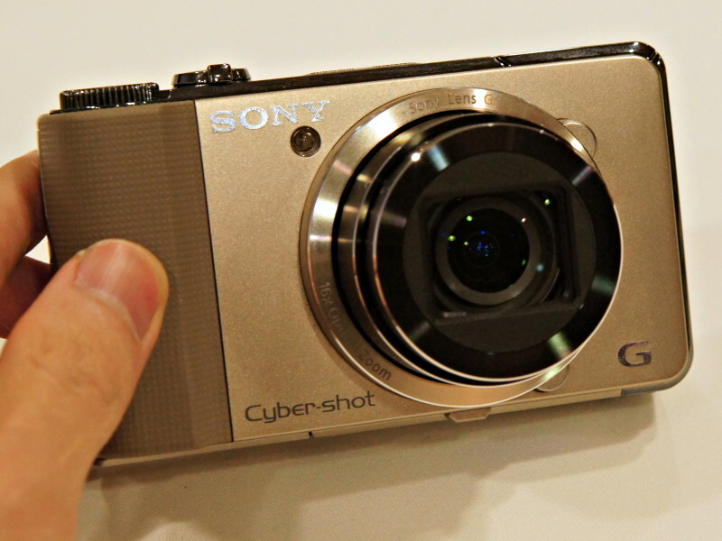 <b>サイバーショットDSC-HX9V（ゴールド）</b>