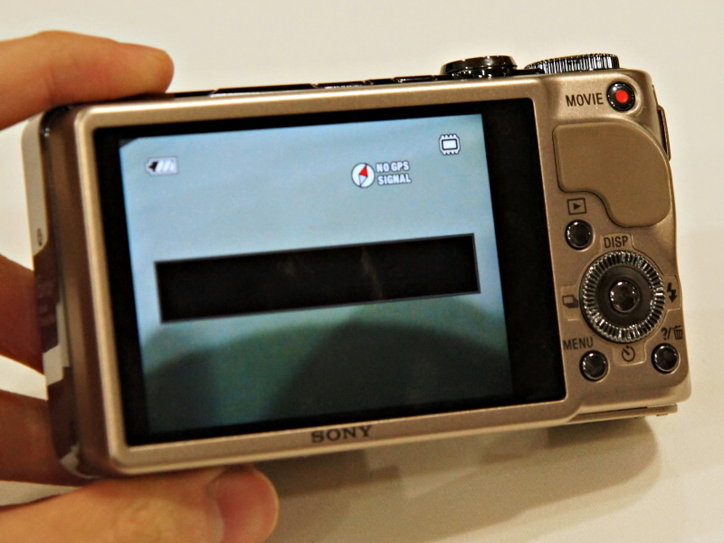 <b>サイバーショットDSC-HX9V（ゴールド）</b>