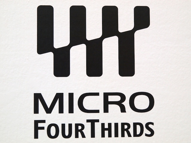 <b>マイクロフォーサーズシステム規格のロゴ</b>
