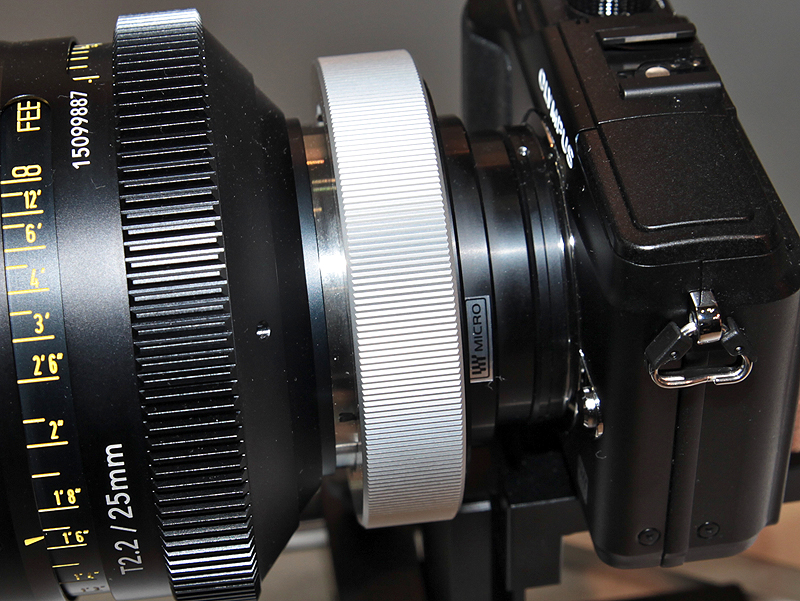 <b>マウントアダプター</b>