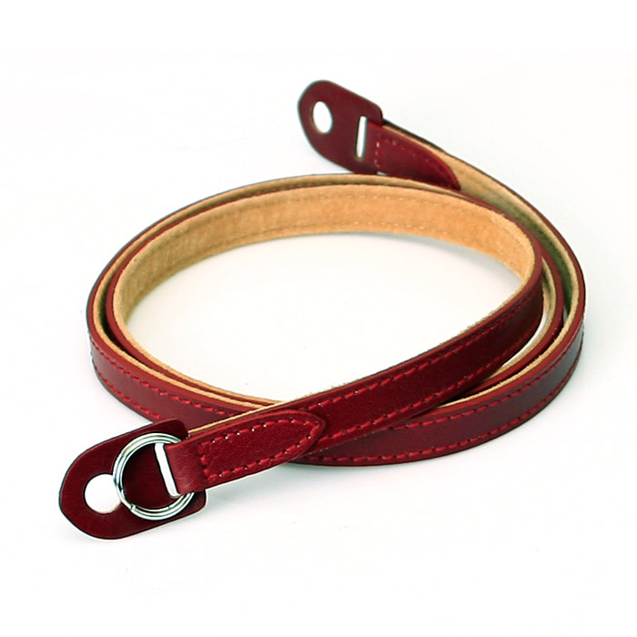 <b>ディープレッド</b>